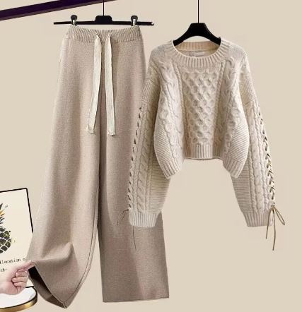 Loungewear Set: Oversized Sweater and Wide-Leg Pants