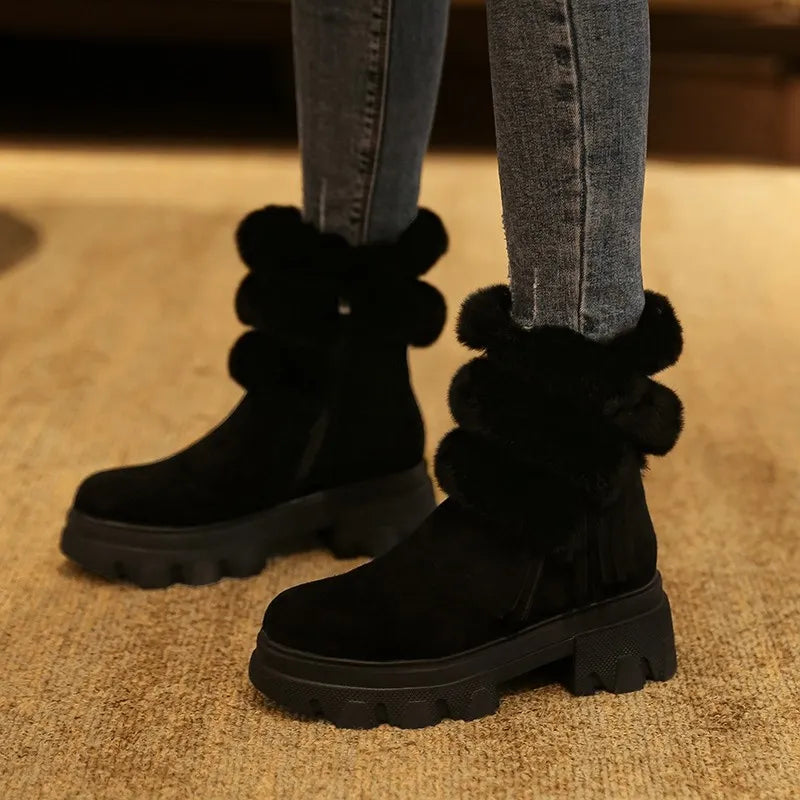 Trendige Damen-Herbst-Stiefel von WOLFFMODE mit dicker Sohle im Streetwear-Stil