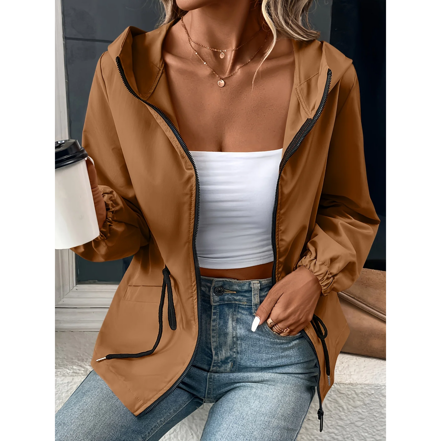 Eleganter Trenchcoat mit Reißverschluss von WOLFFMODE