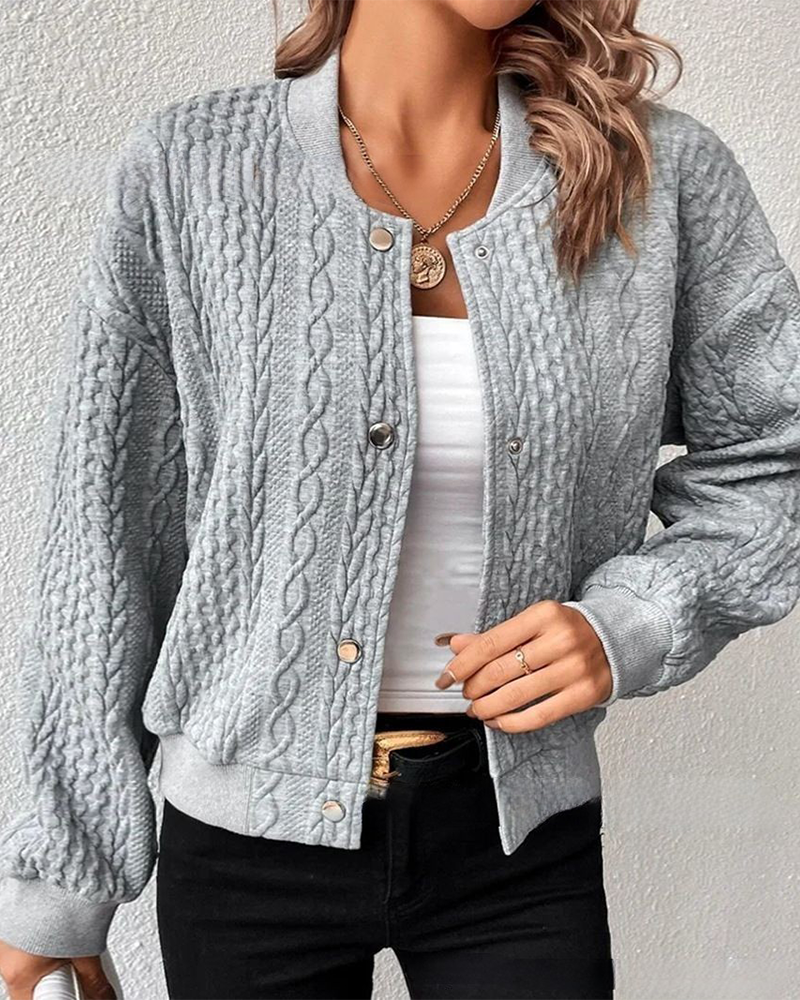 Wolffmode: Elegantly Stylish Sweater for Modern Women