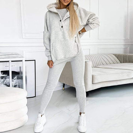 Stylish Wolffmode streetwear set (top, jacket & trousers)