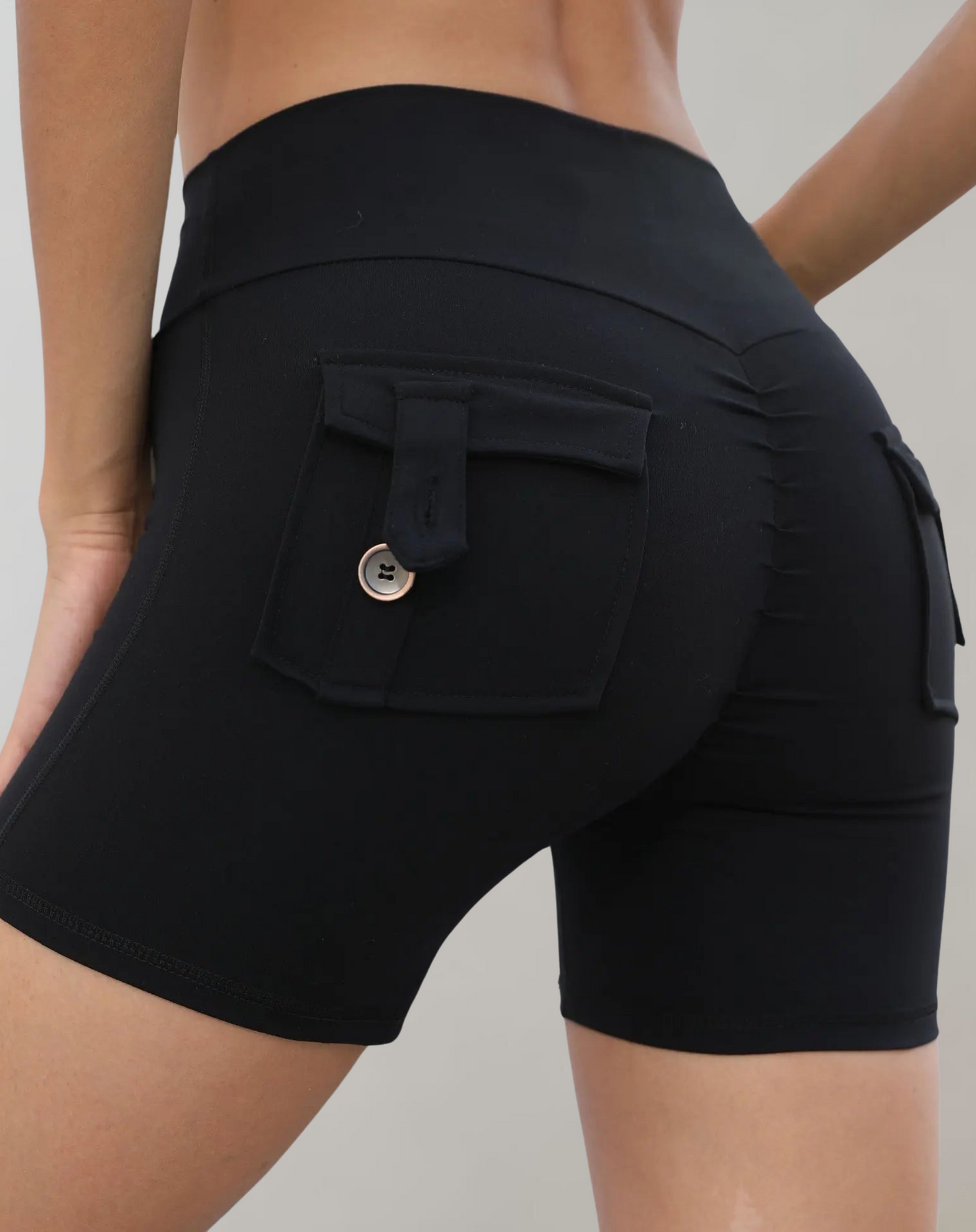 Hochwertige Yogashorts von Stella™ mit hoher Taille und Taschen