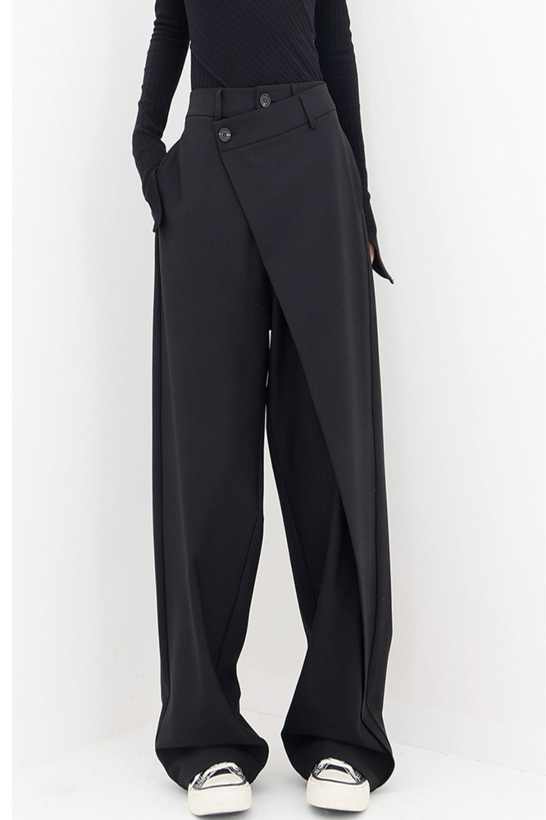 WOLFFMODE Asymmetrical Baggy Trousers