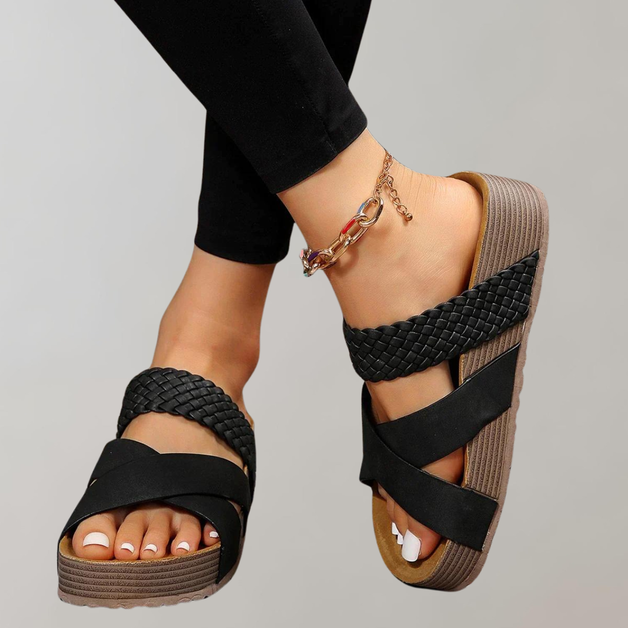 Komfortable Damen-Sandale von WolffMode: Orthopädische Plateau-Sommerschuhe mit 3 Riemen