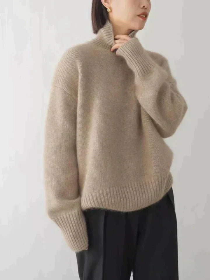 Linea Cashmere Turtleneck Sweater by WOLFFMODE