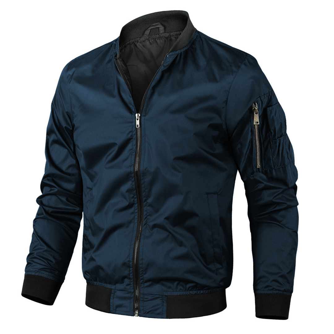 WolffMode bomber jacket: style and warmth