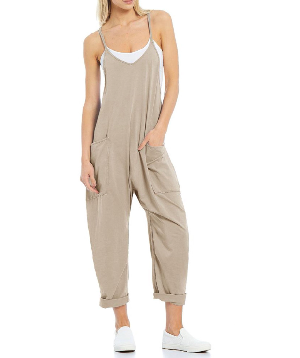 Einfarbiger Damen-Jumpsuit von WolffMode