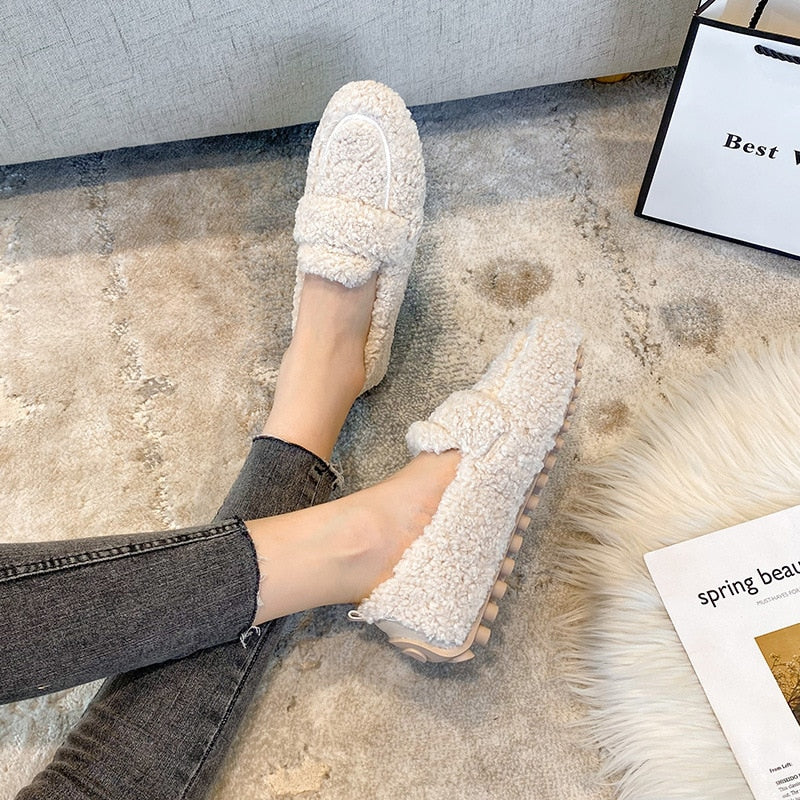 Mara™ Plush Slippers