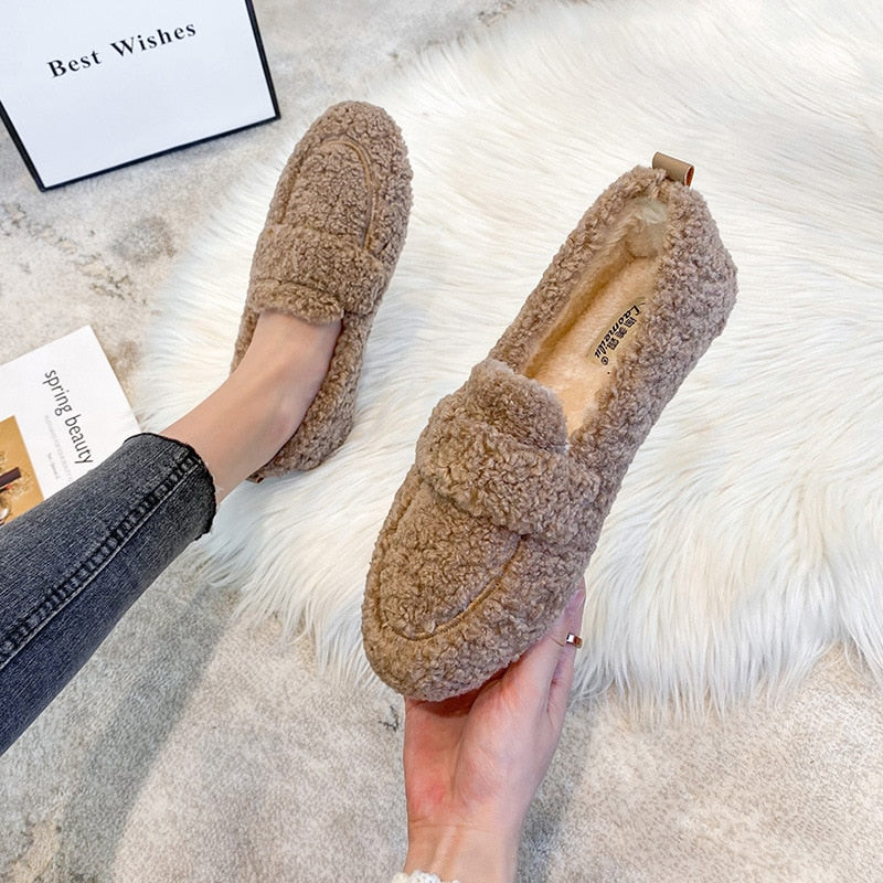 Mara™ Plush Slippers