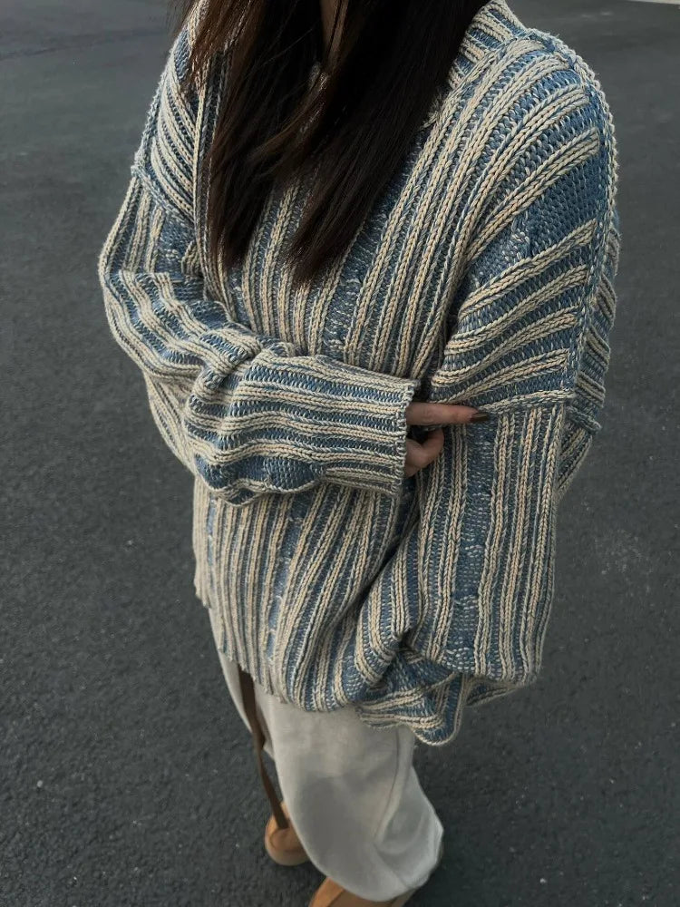 Wolffmode: Stylish Vintage Sweater