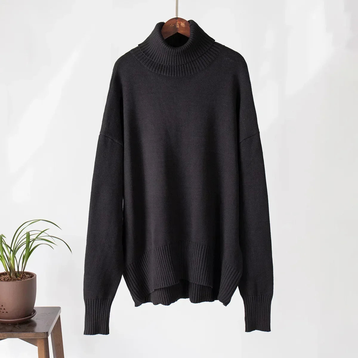 Wolle Pullover mit hohem Kragen von WOLFFMODE