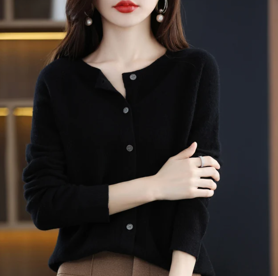 Beatrice Damen Cardigan von WOLFFMODE – Elegant für jeden Anlass