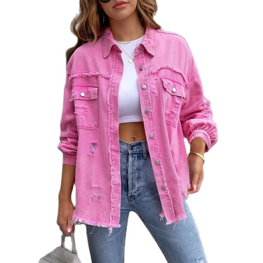 Stylishe Jeansjacke im lässigen Hemd-Stil mit Löchern