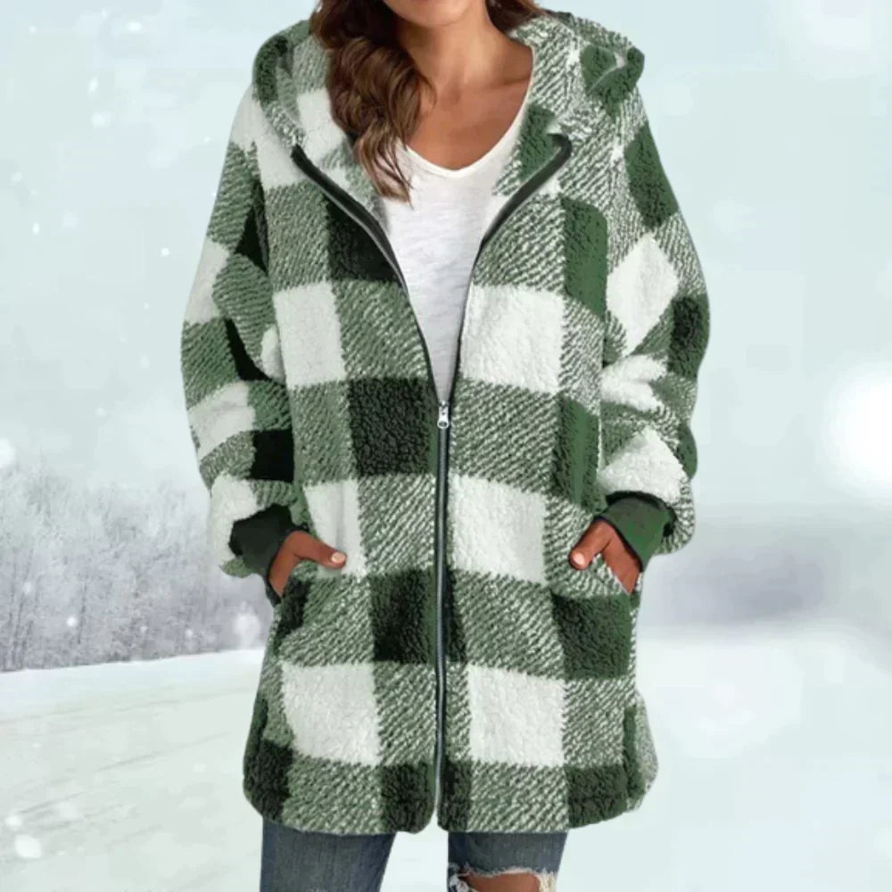 Zeitlose karierte Winterjacke von WOLFFMODE