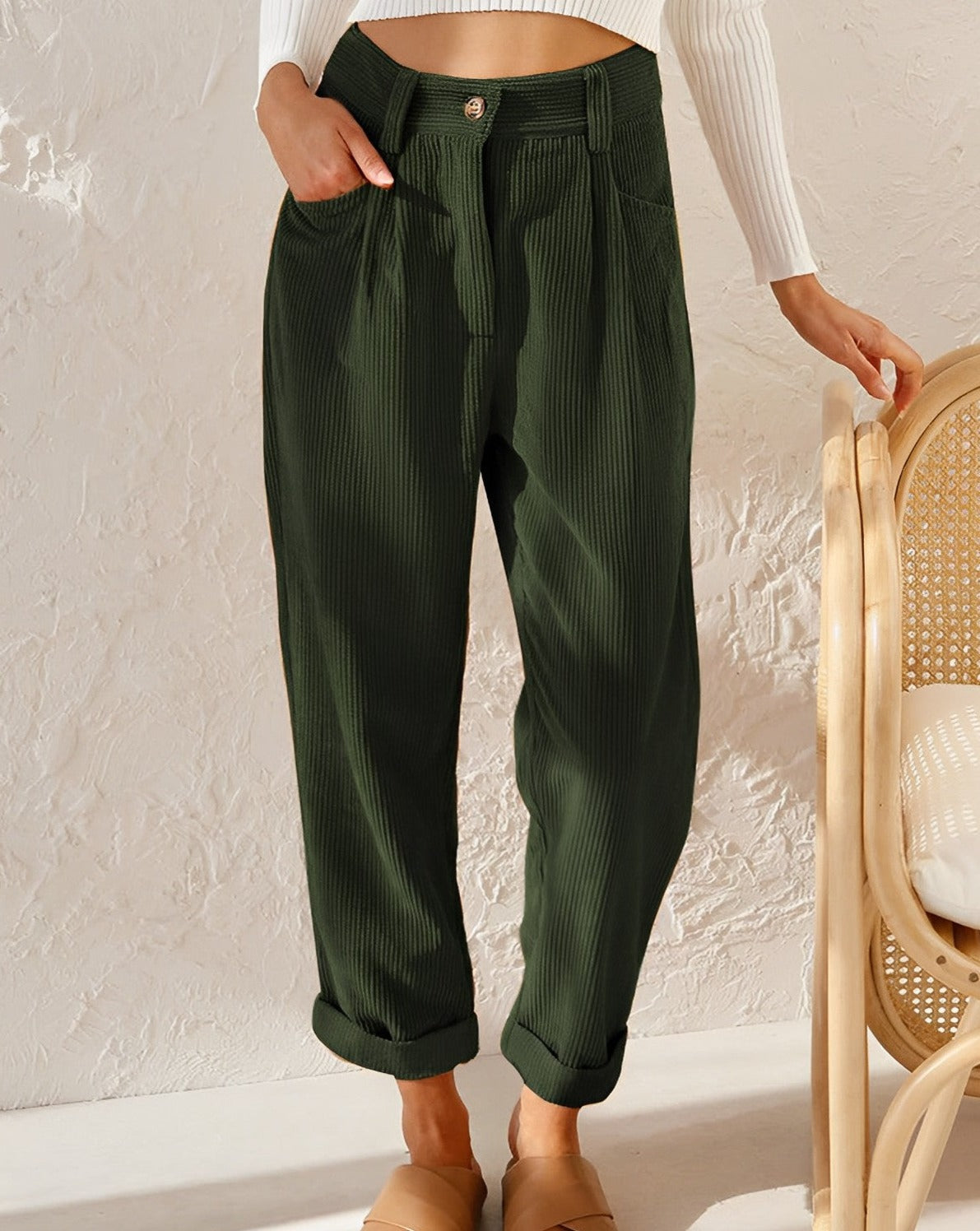 WolffMode – Comfortable Corduroy Trousers