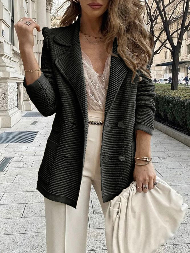 Stilvoller Wollblazer im Chic-Look für jeden Tag