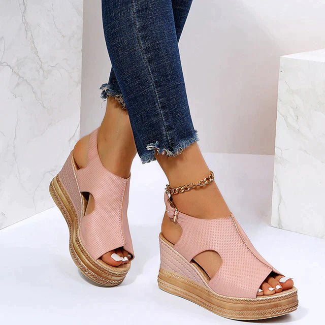 WolffMode Plateau Sandals