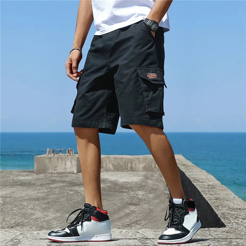 WolffMode Cargo Shorts with Multiple Pockets