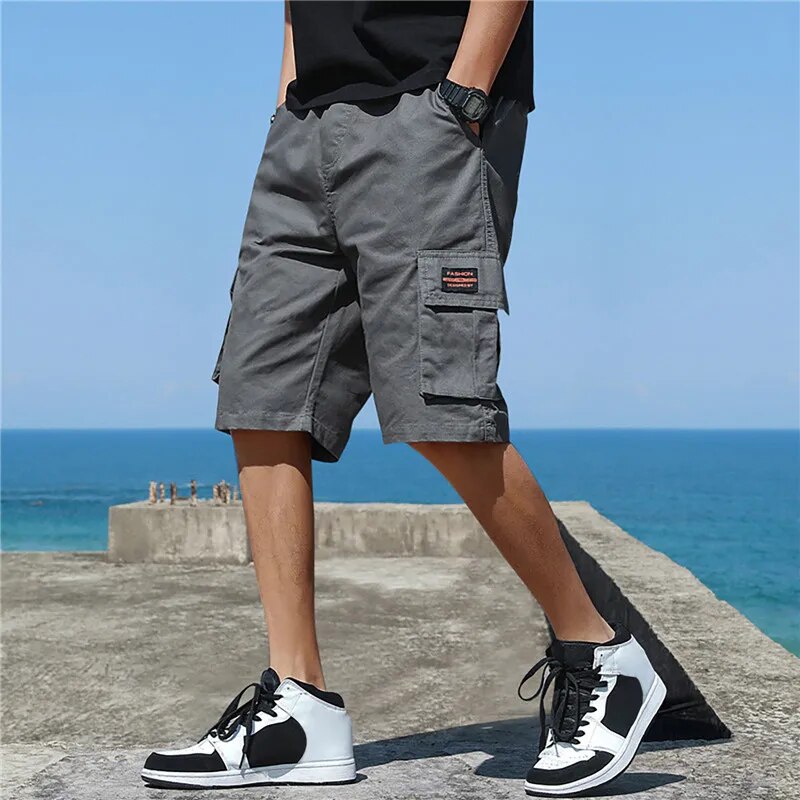 WolffMode Cargo Shorts with Multiple Pockets