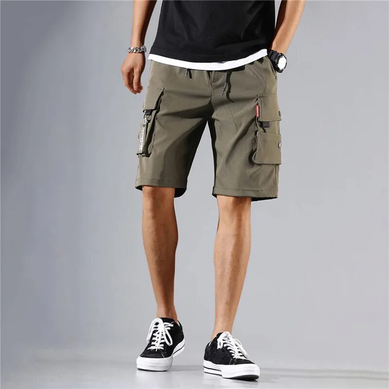 WolffMode Cargo Shorts with Multiple Pockets