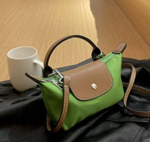 Elegante Handtasche von WOLFFMODE: Funktionalität und Stil für Frauen