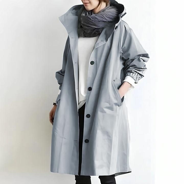 Wind- und wasserdichte Jacke mit Kapuze