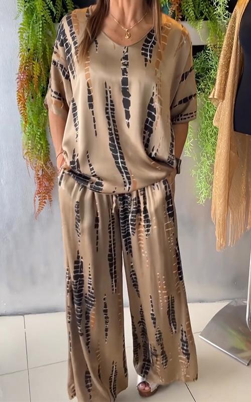 Entspannter Satin-Zweiteiler mit Rundhals