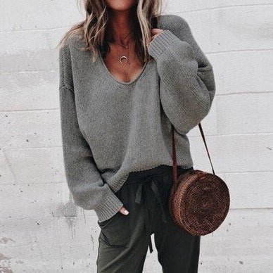 WOLFFMODE V-Neck Knit Sweater