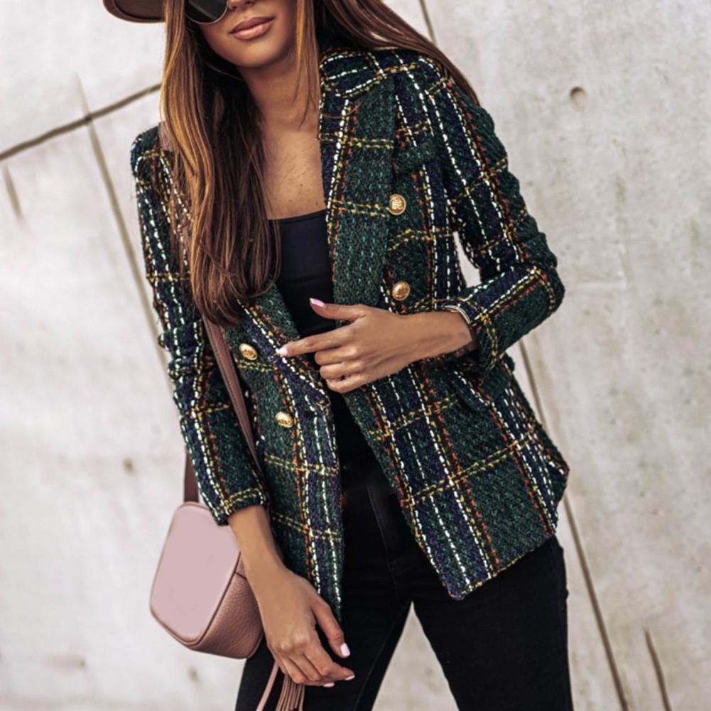 Modern checkered blazer with side pockets by WOLFFMODE