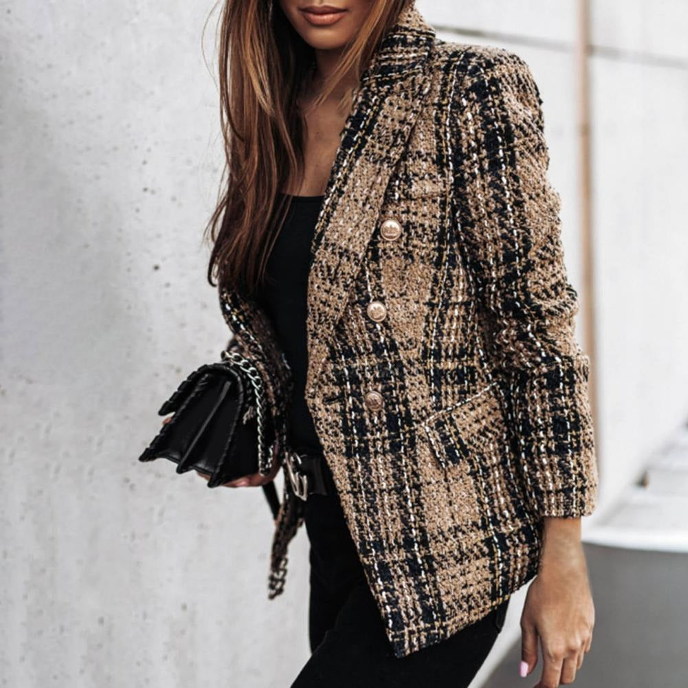 Modern checkered blazer with side pockets by WOLFFMODE